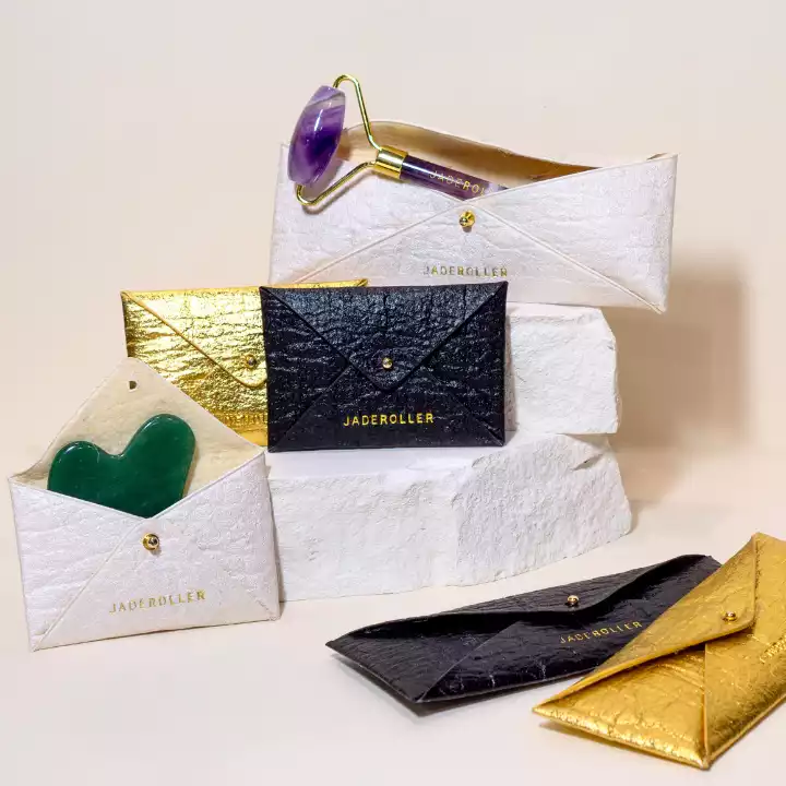 La collection d'étuis de Jade Roller