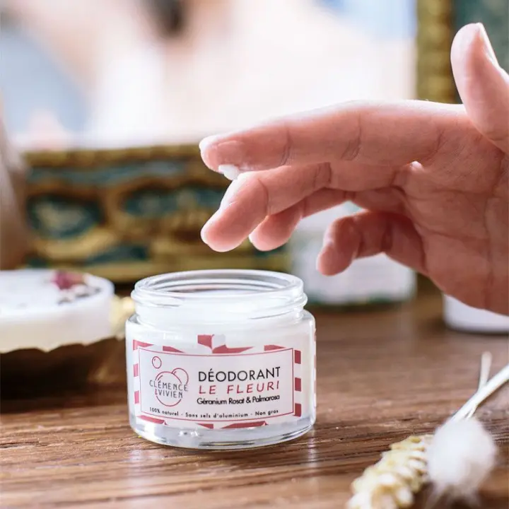 Déodorant naturel le fleuri - Clémence & Vivien Déodorant naturel le fleuri - Clémence & Vivien