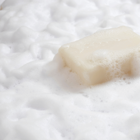 Savon saponifié à froid